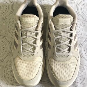 Adidas Valuation Women's 90s Running Shoes